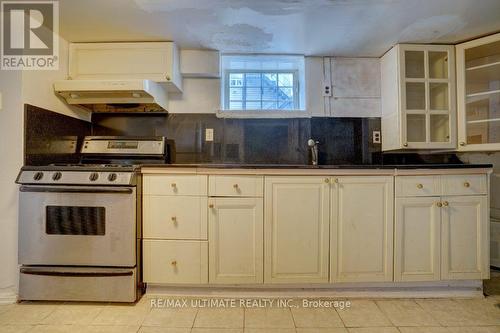 2 Dearbourne Avenue, Toronto, ON - Indoor Photo Showing Kitchen