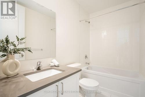 17 Primrose Heights, Adjala-Tosorontio (Colgan), ON - Indoor Photo Showing Bathroom