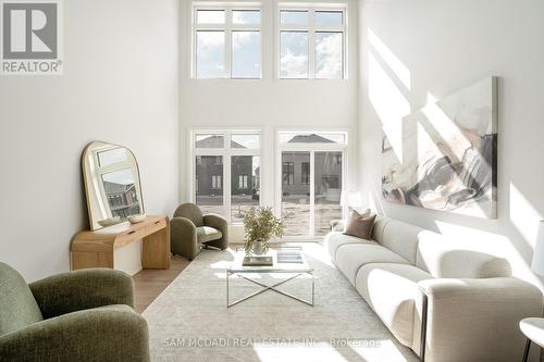 17 Primrose Heights, Adjala-Tosorontio (Colgan), ON - Indoor Photo Showing Living Room