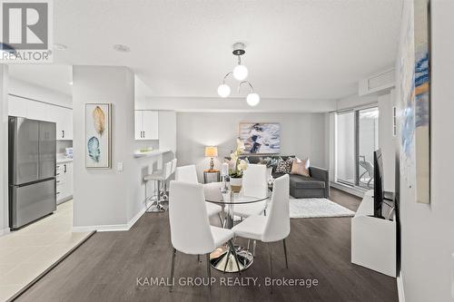 213 - 5 Emerald Lane, Vaughan (Crestwood-Springfarm-Yorkhill), ON - Indoor Photo Showing Dining Room