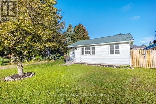 30 Orangeville Street, Erin (Hillsburgh), ON - Outdoor