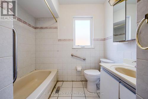 4 Burnley Avenue, Toronto (Wexford-Maryvale), ON - Indoor Photo Showing Bathroom