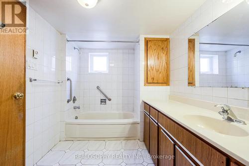 4 Burnley Avenue, Toronto (Wexford-Maryvale), ON - Indoor Photo Showing Bathroom