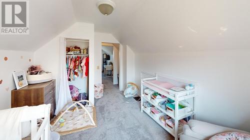 2250 Eighth  Avenue, Trail, BC - Indoor Photo Showing Bedroom