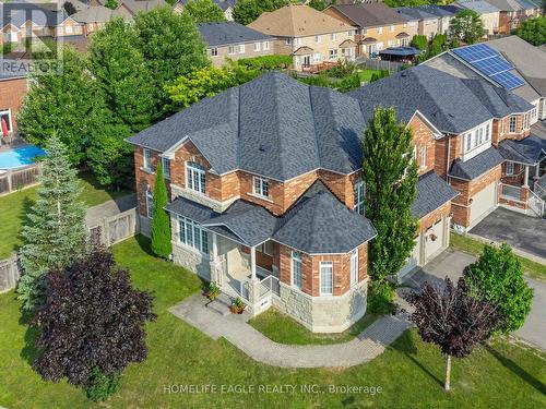 47 Hartwell Way, Aurora, ON - Outdoor