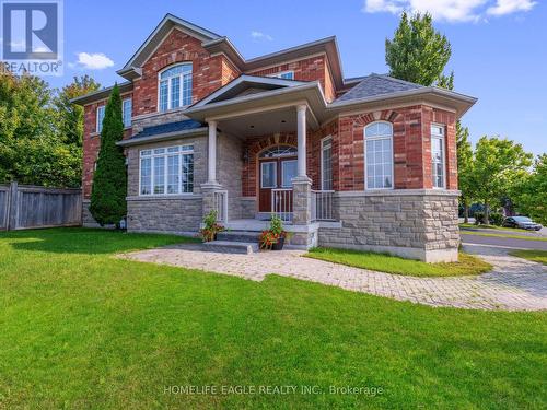 47 Hartwell Way, Aurora, ON - Outdoor With Facade