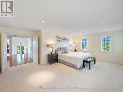 47 Hartwell Way, Aurora, ON - Indoor Photo Showing Bedroom