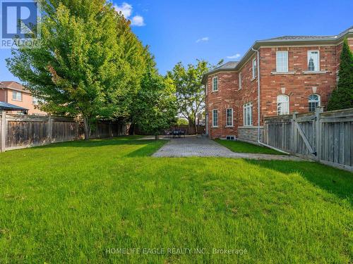 47 Hartwell Way, Aurora, ON - Outdoor With Backyard