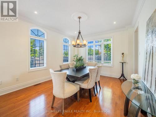 47 Hartwell Way, Aurora, ON - Indoor Photo Showing Dining Room