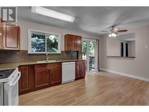 1905 Croft Road, Prince George, BC - Indoor Photo Showing Kitchen