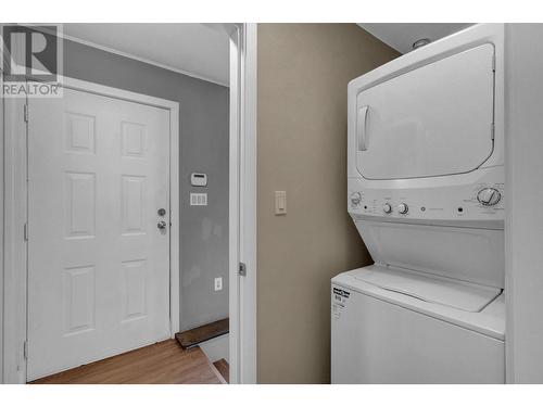 1905 Croft Road, Prince George, BC - Indoor Photo Showing Laundry Room