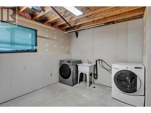 1905 Croft Road, Prince George, BC - Indoor Photo Showing Laundry Room