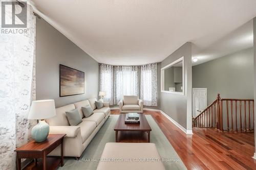 57 Nicole Marie Avenue, Barrie (East Bayfield), ON - Indoor Photo Showing Living Room