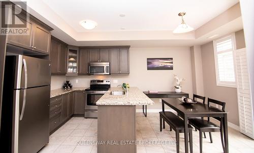 4139 Palermo Common, Burlington, ON - Indoor Photo Showing Kitchen