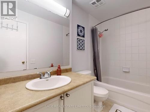 44 - 760 Lawrence Avenue W, Toronto (Yorkdale-Glen Park), ON - Indoor Photo Showing Bathroom