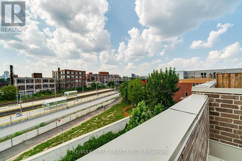 Th5 - 26 Ernest Avenue, Toronto (Dovercourt-Wallace Emerson-Junction), ON - Outdoor With View