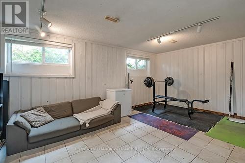 548 Swann Drive, Oakville, ON - Indoor Photo Showing Gym Room