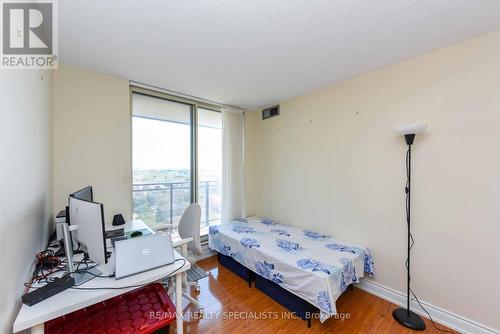 1010 - 20 Cherrytree Drive, Brampton (Fletcher'S Creek South), ON - Indoor Photo Showing Bedroom