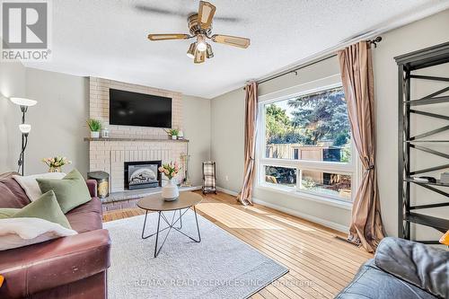 5 Mossbank Drive, Brampton (Fletcher'S Creek South), ON - Indoor Photo Showing Living Room With Fireplace