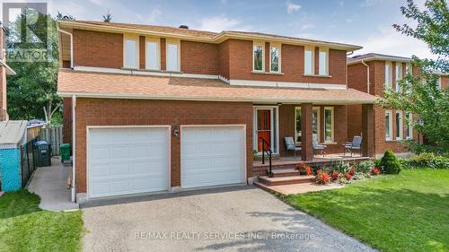 5 Mossbank Drive, Brampton (Fletcher'S Creek South), ON - Outdoor