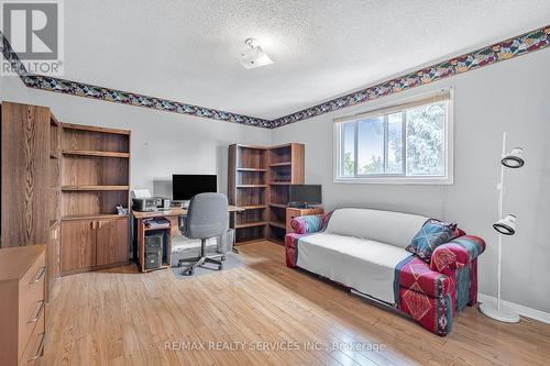 5 Mossbank Drive, Brampton (Fletcher'S Creek South), ON - Indoor Photo Showing Office