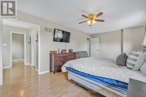 5 Mossbank Drive, Brampton (Fletcher'S Creek South), ON - Indoor Photo Showing Bedroom