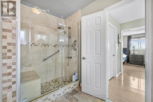 5 Mossbank Drive, Brampton (Fletcher'S Creek South), ON - Indoor Photo Showing Bathroom