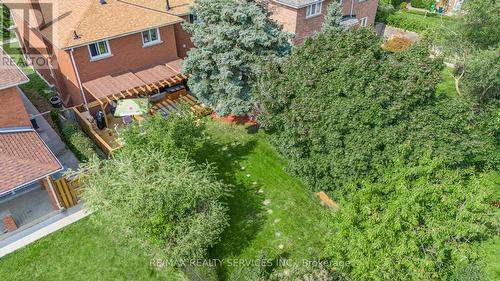 5 Mossbank Drive, Brampton (Fletcher'S Creek South), ON - Outdoor