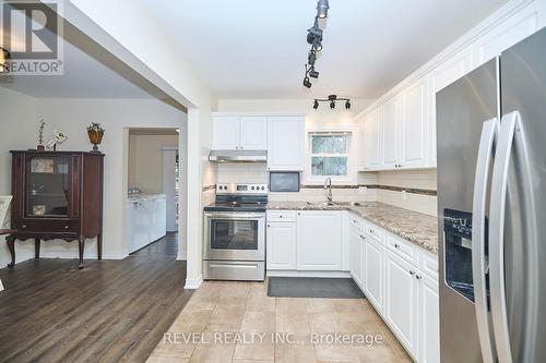 91 Bell Street, Port Colborne, ON - Indoor Photo Showing Kitchen With Upgraded Kitchen