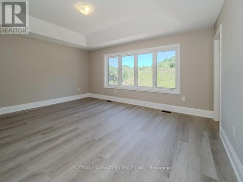 44 Dyer Crescent, Bracebridge, ON - Indoor Photo Showing Other Room