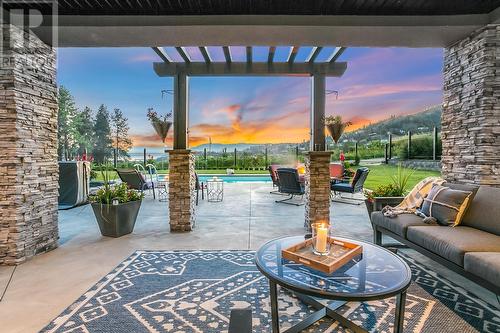 3223 King Road, West Kelowna, BC - Outdoor