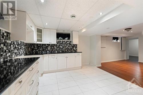 Basement - Kitchen - 1657 Alta Vista Drive, Ottawa, ON - Indoor Photo Showing Kitchen