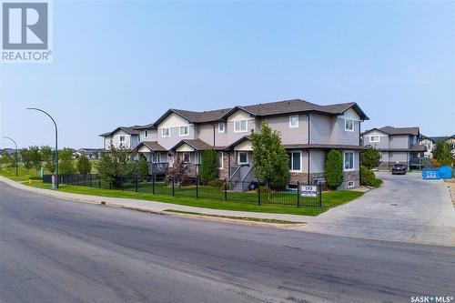 109 119 Hampton Circle, Saskatoon, SK - Outdoor With Facade