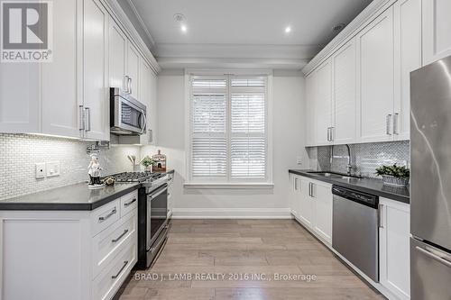 41A Burnaby Boulevard, Toronto (Lawrence Park South), ON - Indoor Photo Showing Kitchen With Upgraded Kitchen