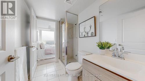 2510 - 275 Yorkland Road, Toronto (Henry Farm), ON - Indoor Photo Showing Bathroom