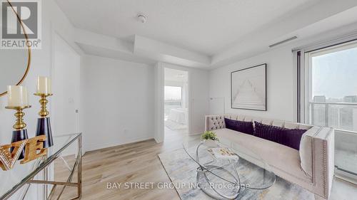 2510 - 275 Yorkland Road, Toronto (Henry Farm), ON - Indoor