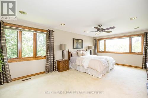 12 Lincoln Place, Markham, ON - Indoor Photo Showing Bedroom