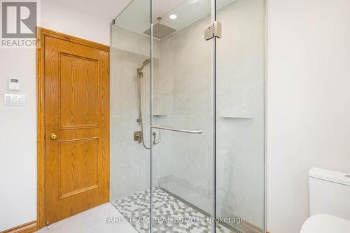 12 Lincoln Place, Markham, ON - Indoor Photo Showing Bathroom