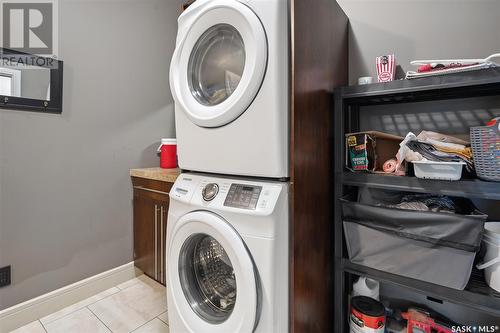 102 Milne Crescent, Saskatoon, SK - Indoor Photo Showing Laundry Room