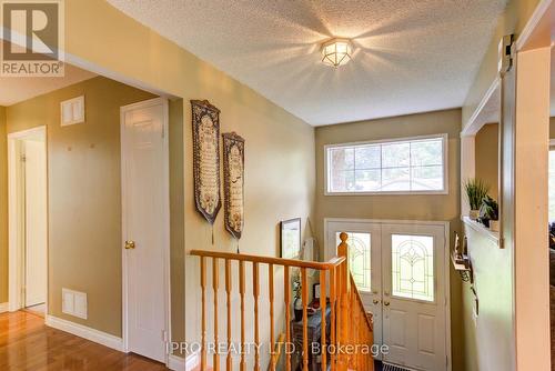 39 Downer Crescent, Wasaga Beach, ON - Indoor Photo Showing Other Room