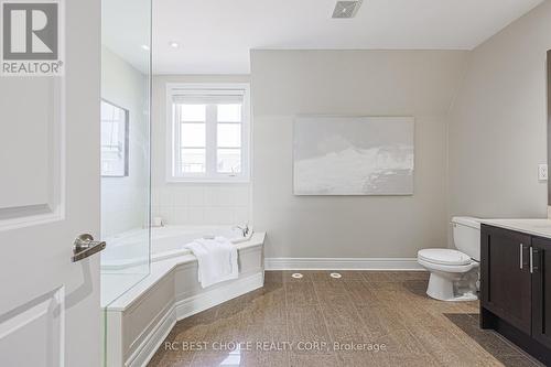 35 Ruby Lang Lane, Toronto (Mimico), ON - Indoor Photo Showing Bathroom