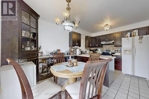 69 Red Maple Drive, Brampton, ON - Indoor Photo Showing Dining Room