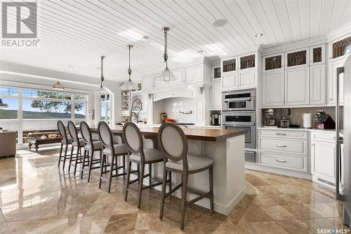 307A Currie Avenue, Round Lake, SK - Indoor Photo Showing Kitchen With Upgraded Kitchen