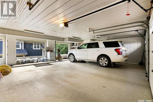 307A Currie Avenue, Round Lake, SK - Indoor Photo Showing Garage