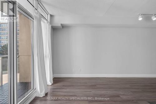 309 - 225 Webb Drive, Mississauga, ON - Indoor Photo Showing Other Room