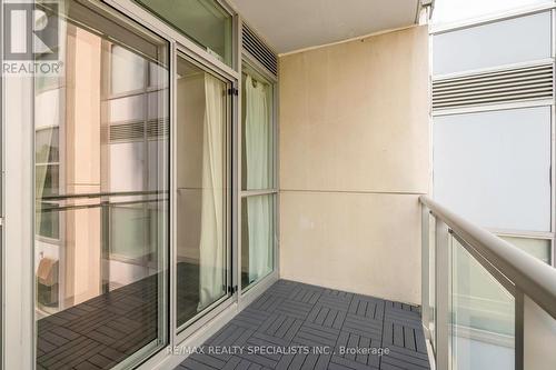 309 - 225 Webb Drive, Mississauga (City Centre), ON - Outdoor With Balcony With Exterior