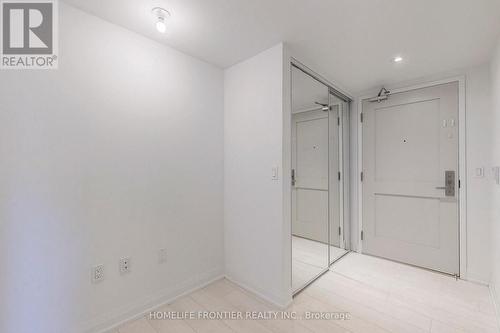 741 - 26 Gibbs Road, Toronto (Islington-City Centre West), ON - Indoor Photo Showing Other Room