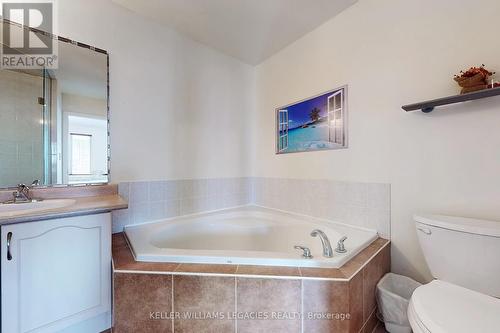 13 - 3029 Finch Avenue W, Toronto (Humbermede), ON - Indoor Photo Showing Bathroom