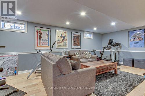 100 Midale Crescent, London, ON - Indoor Photo Showing Basement