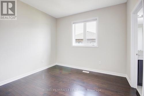 111 Petch Avenue, Caledon, ON - Indoor Photo Showing Other Room